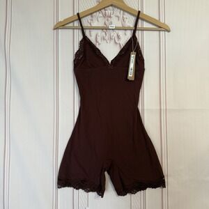 Skims Fits Everybody Lace Triangle Romper In Oxblood Size XS NWT